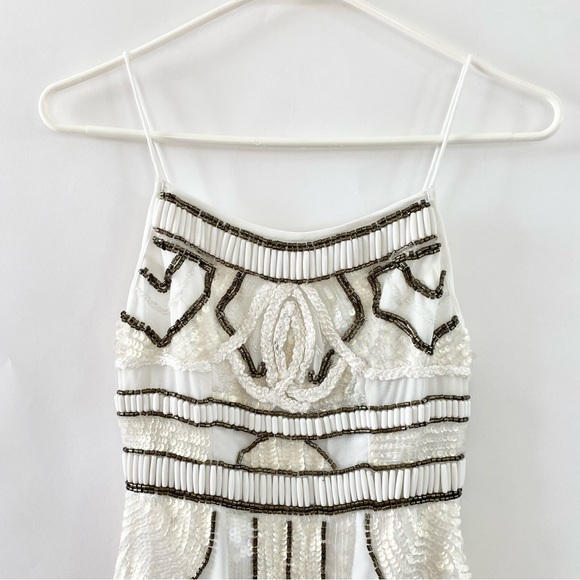 NWT Petite Embellished Beads Sequins Leg Slit Mini Dress White 0 - Picture 4 of 15